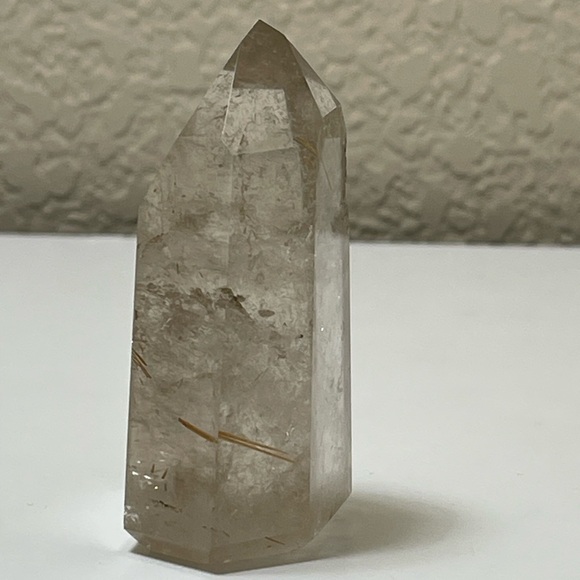 Gold Rutile in Quartz hand carved tower - Picture 7 of 17
